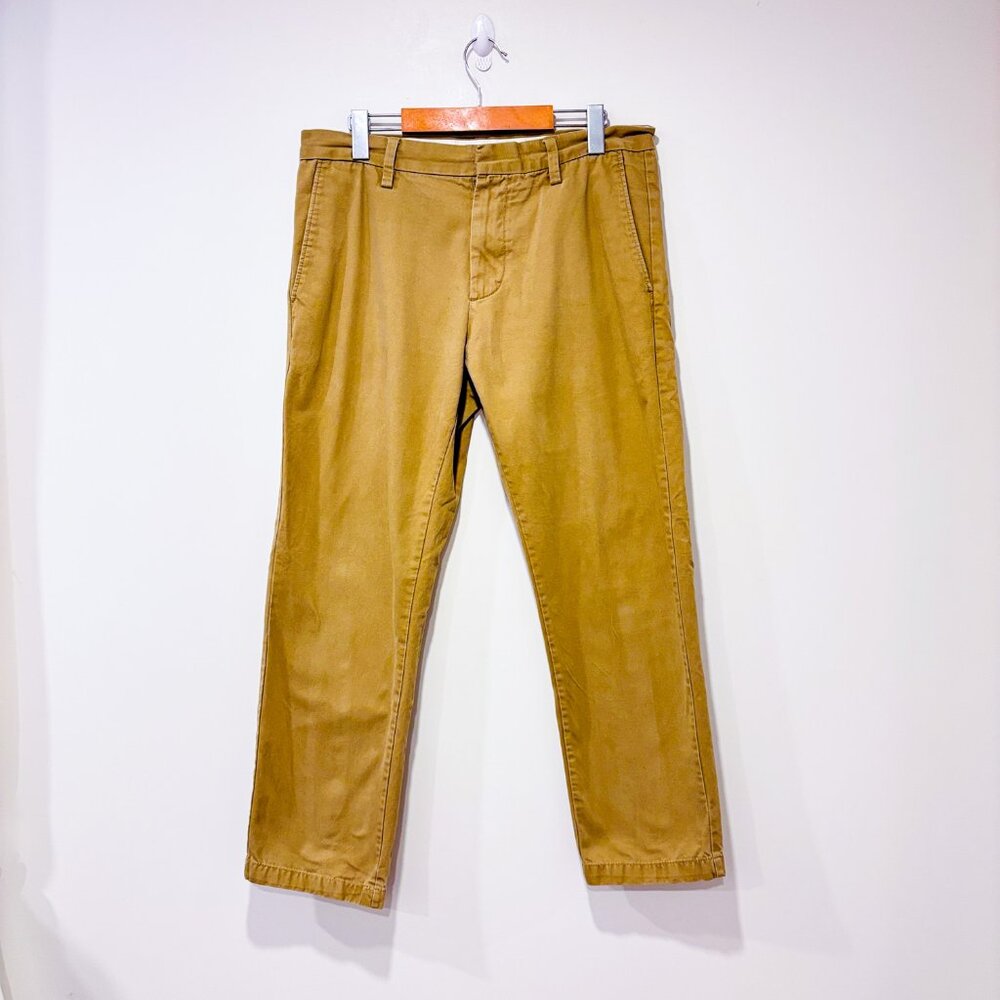 OLD NAVY Beige straight-leg‎ chino pants | Casual minimalist | Size 33x30